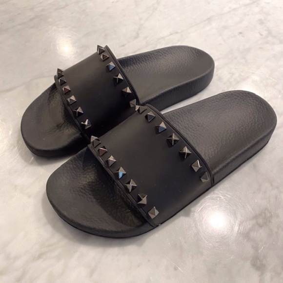 Valentino Rockstud Slides in Black - Size 39 - Picture 1 of 6